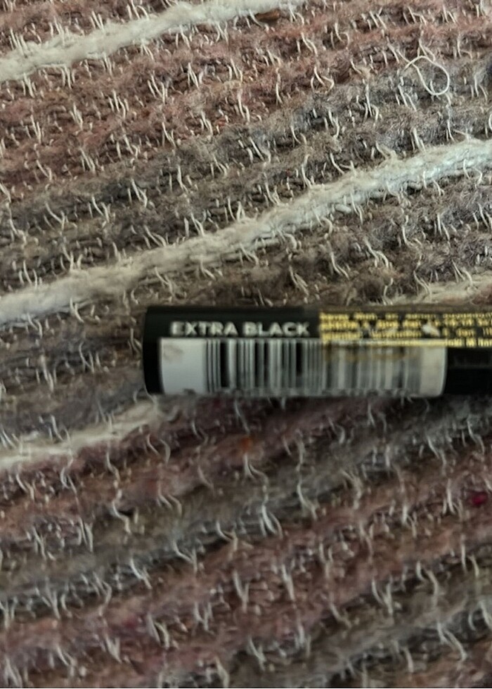 L'Oreal Süper Liner Dövme İmzalı Eyeliner - Ekstra Siyah - Görsel 4