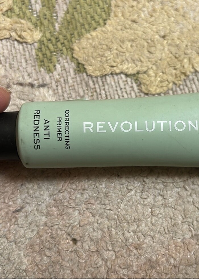 Revolution Pro makyaj bazı - Görsel 2