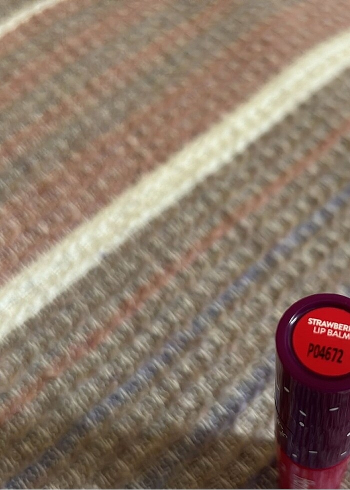 Flormar Dudak Balmı Çilekli - Görsel 4