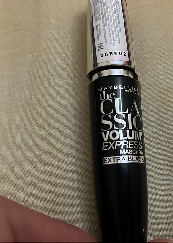 Maybelline Newyork The Classic Volume Express Maskara Extra Blac - Görsel 2