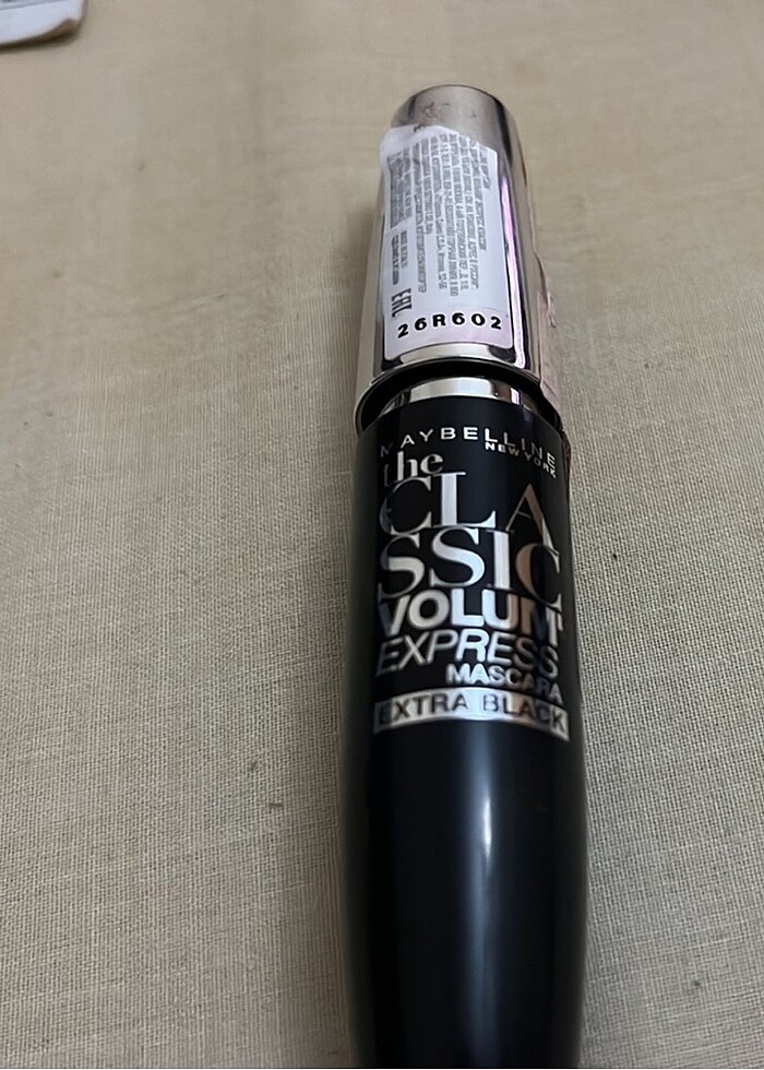 Maybelline Newyork The Classic Volume Express Maskara Extra Blac - Görsel 5