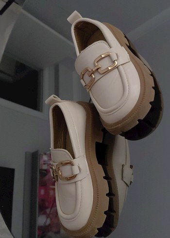 Beyaz Tokalı Kadın Platform Loafer - Görsel 5
