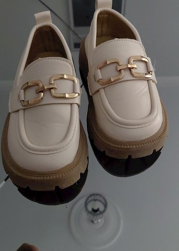 Beyaz Tokalı Kadın Platform Loafer - Görsel 3