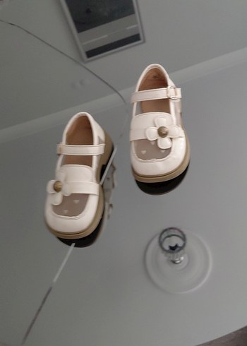 Kız Çocuk Beyaz Tokalı Babet - Görsel 5