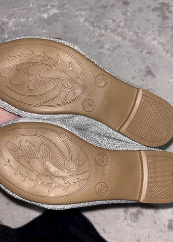 Kız Çocuk Gri Kürklü Babet Ayakkabı - Görsel 2