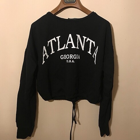 Siyah sweatshirt