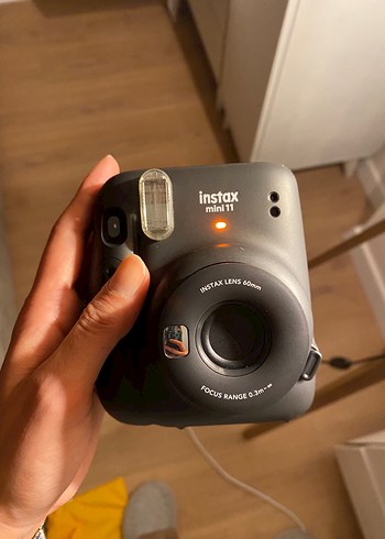 Fujifilm Siyah Instax Mini 11 Film Kamera