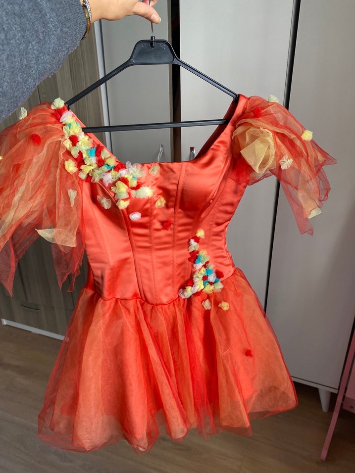 Tasarım elbise - Görsel 3