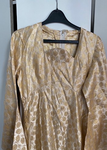 Uzun Kollu Drapeli Altın Renkli Vintage Kadın Elbise - Görsel 4