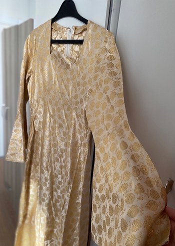 Uzun Kollu Drapeli Altın Renkli Vintage Kadın Elbise - Görsel 5