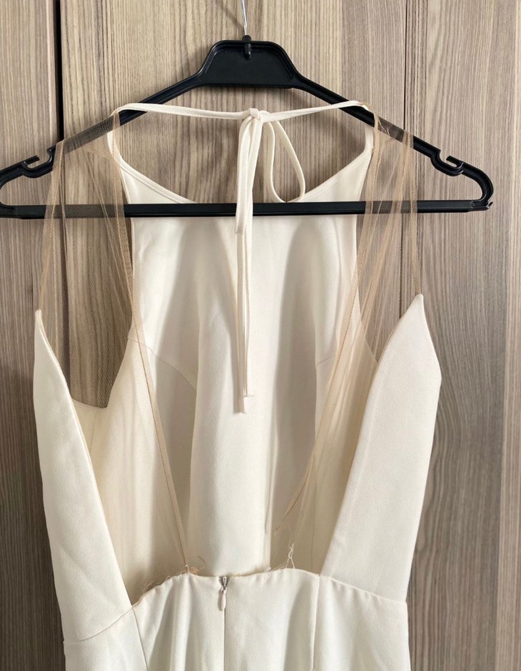 Uzun Beyaz Elbise - Görsel 3