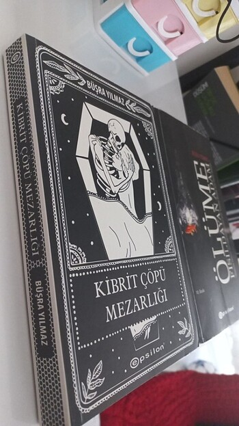  Beden Ölüme fısıldayan adam-Kibrit çöpü mezarlığı 