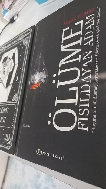  Beden Renk Ölüme fısıldayan adam-Kibrit çöpü mezarlığı 