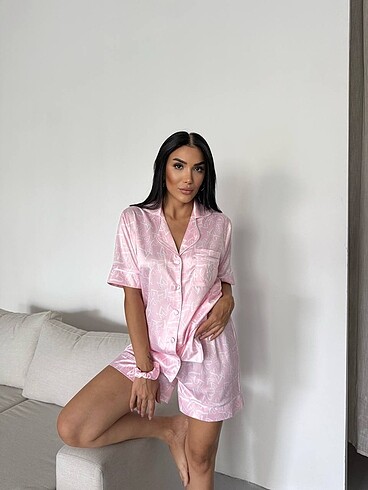 Diğer Victoria secret saten şortlu pijama