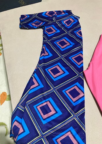 Renkli Desenli ve Pembe havuz mayosu - Görsel 8