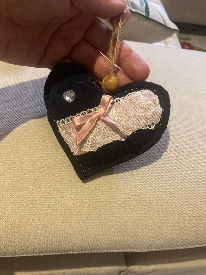 Dantel Detaylı Siyah Vintage Anahtarlık - Görsel 3