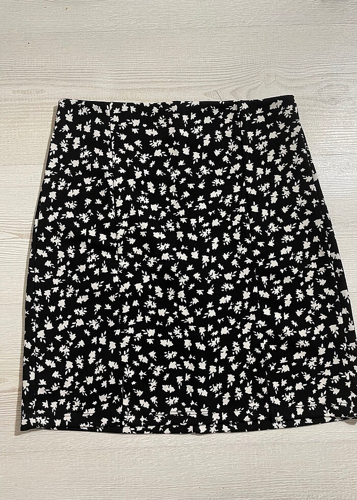 Yırtmaçlı Etek - Görsel 2