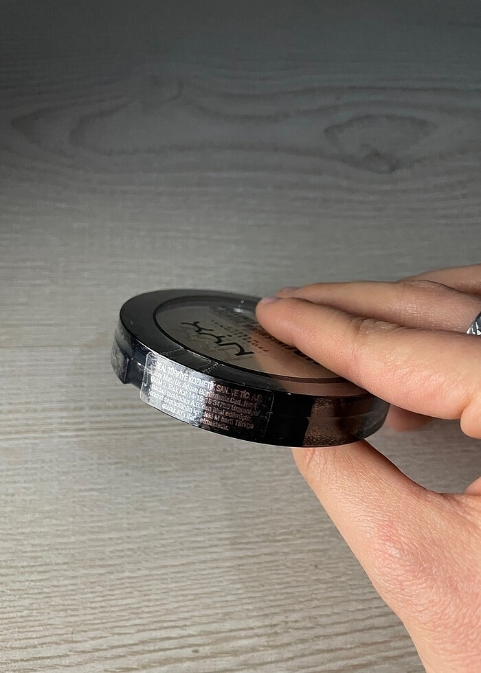 NYX Porselen Bitişli Pudra - Görsel 2