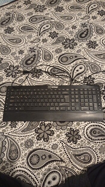 Multimedia Keyboard K3500