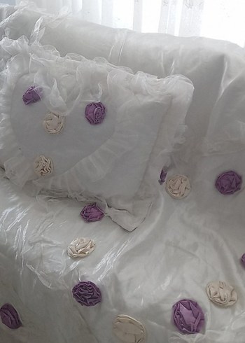 Beyaz Nakışlı Yatak Örtüsü - Görsel 4
