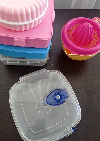 English Home Renkli Plastik Mutfak Saklama Kapları ve Narenciye Sıkacağı