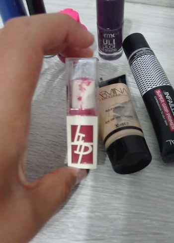 Çeşitli Makyaj Ürünleri Seti - Görsel 5