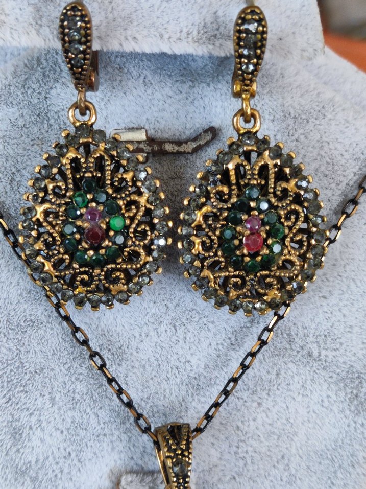 Vintage İşlemeli Osmanlı  taşlı Zincirli  Bronz Kadın Takı Seti - Görsel 4