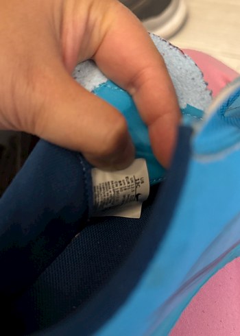 31 Beden mavi Renk Orjinal Nike 31 Erkek Çocuk Cırt Cırtlı Spor Ayakkabı