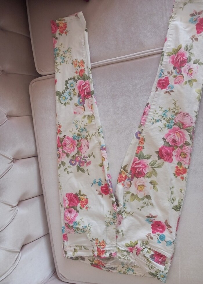 Kadin cicek desenli jean - Görsel 3