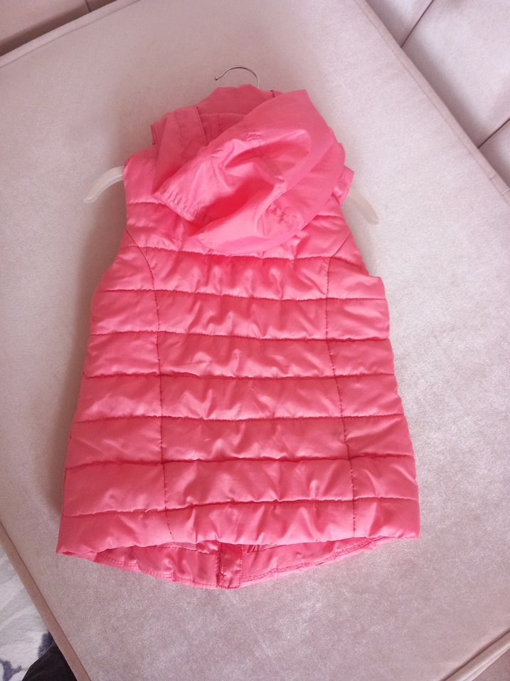 Kız Çocuk Pembe Kapüşonlu Şişme Yelek - Görsel 4