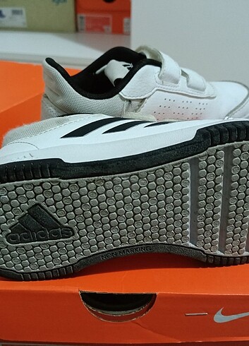 Adidas çocuk Spor ayakkabı 