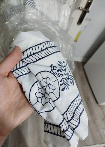 Zara Gri Nakışlı Beyaz Uzun Bohem Elbise