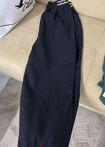 Kadın Lacivert Kemerli Uzun Kumaş Pantolon