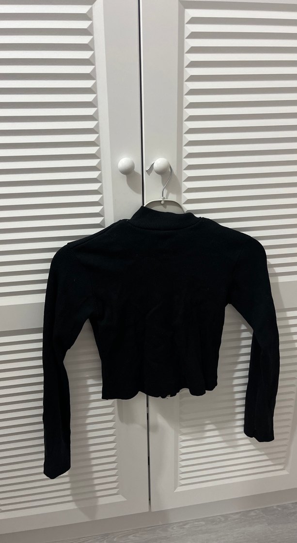 Kemerli Siyah fermuarlı hırka - Görsel 3