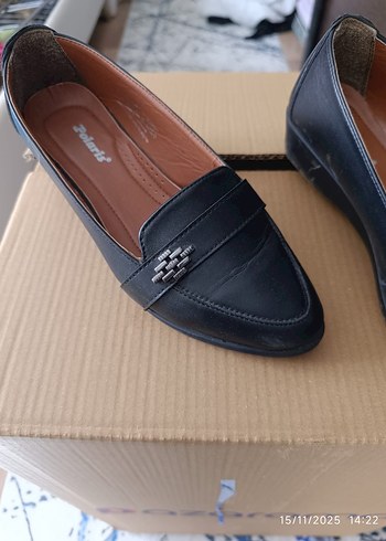 Siyah Tokalı Blok Topuk Kadın Babet - Görsel 3