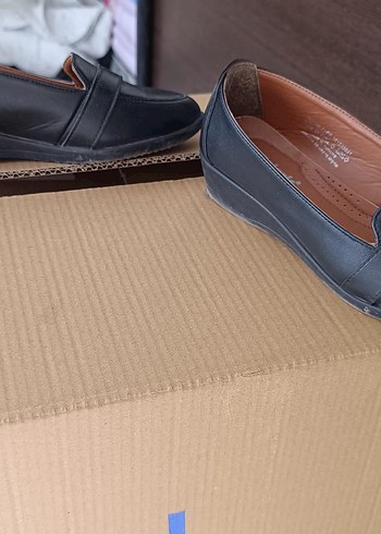 Siyah Tokalı Blok Topuk Kadın Babet - Görsel 8