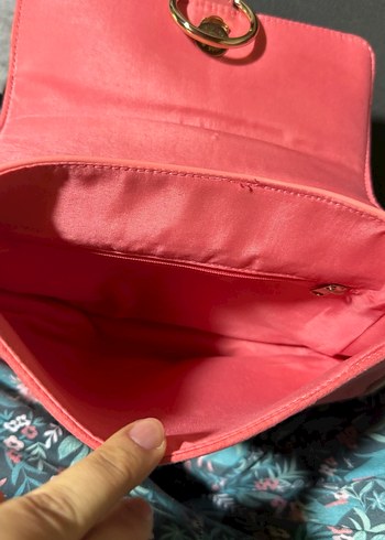 Zincir Detaylı Pudra Pembe Süet Kadın Çanta - Görsel 3