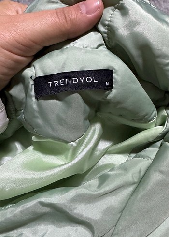 Trendyol kapitone mont - Görsel 3