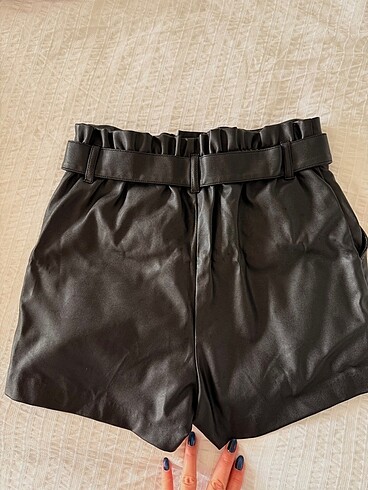 H&M H&M Deri Mini Şort
