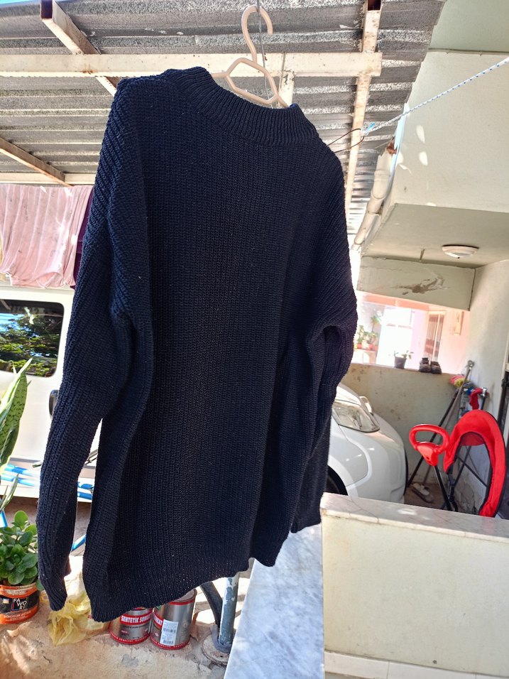 Siyah Yarım Fermuarlı Erkek Triko Kazak - Görsel 3