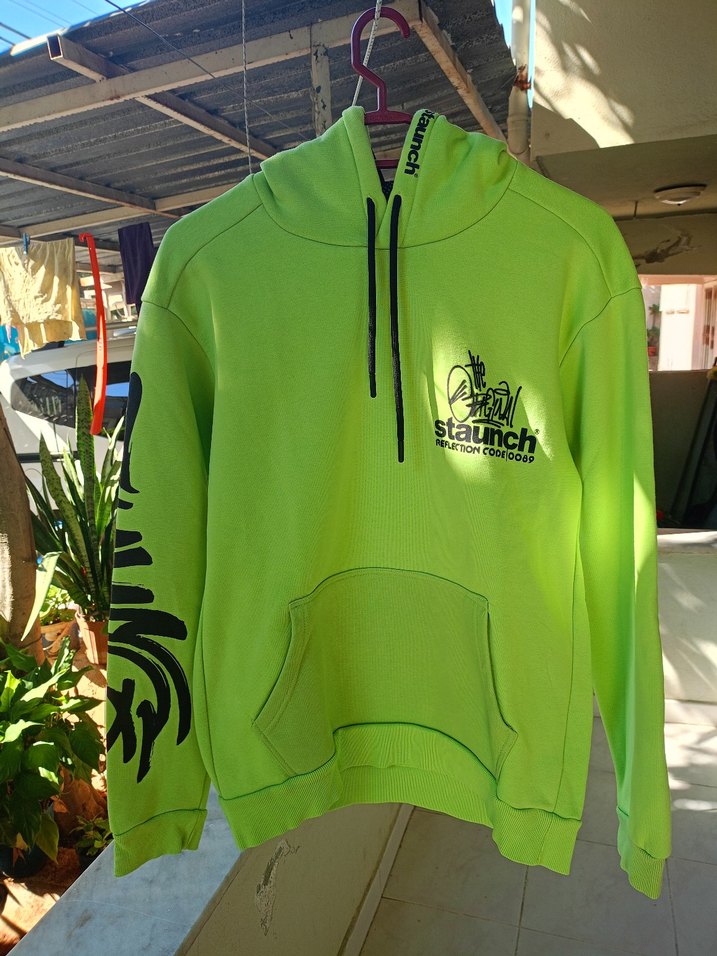 Yeşil Kapüşonlu Fermuarlı Kısa Sweatshirt - Görsel 3