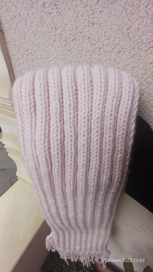 Pembe Atkı - Görsel 4