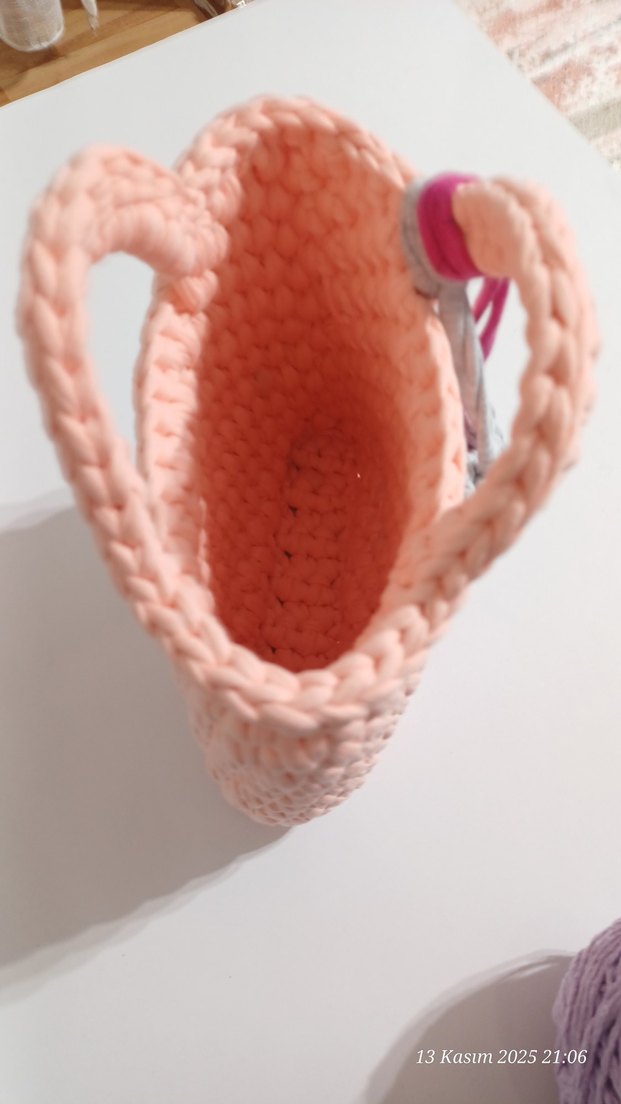 Penye İpten Örgü Çanta - Görsel 2