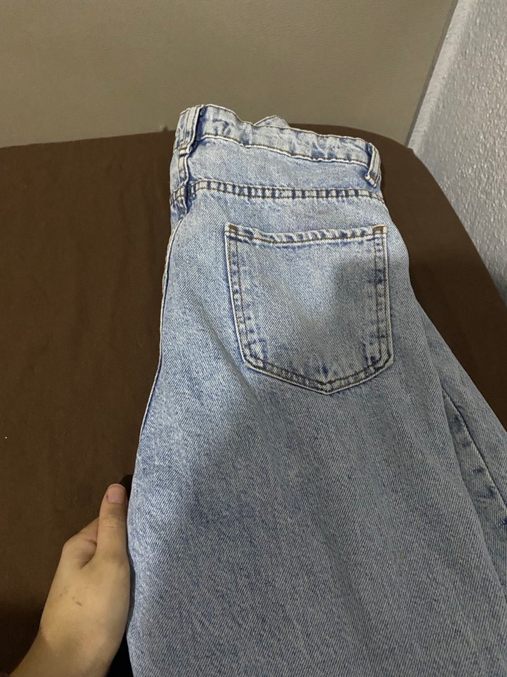 Kadın Gri Renkli Bol Kesim Midi Denim Pantolon - Görsel 4