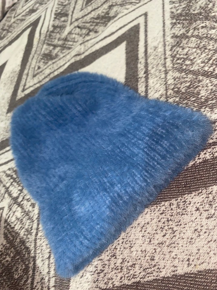 Mavi Örgü Kadın Bere - Görsel 3