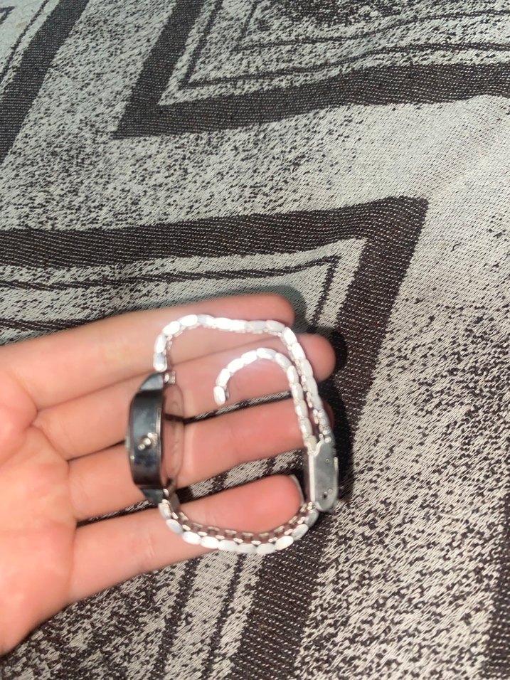 Gri Klasik Kadın Kol Saati - Görsel 3