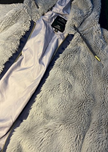 mavi kürklü kapüşonlu ceket - Görsel 3