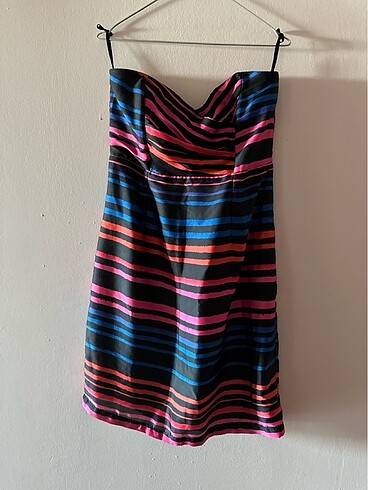 H&M straplez elbise
