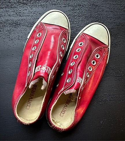 Bağcıksız converse