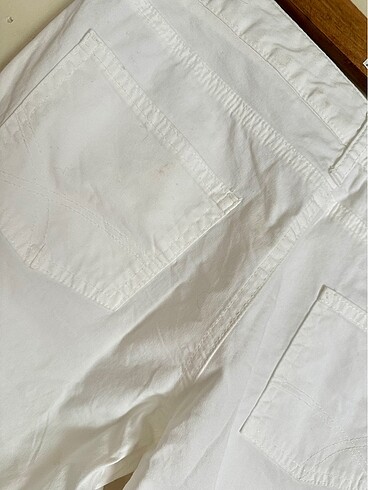 26 Beden Beyaz pantolon